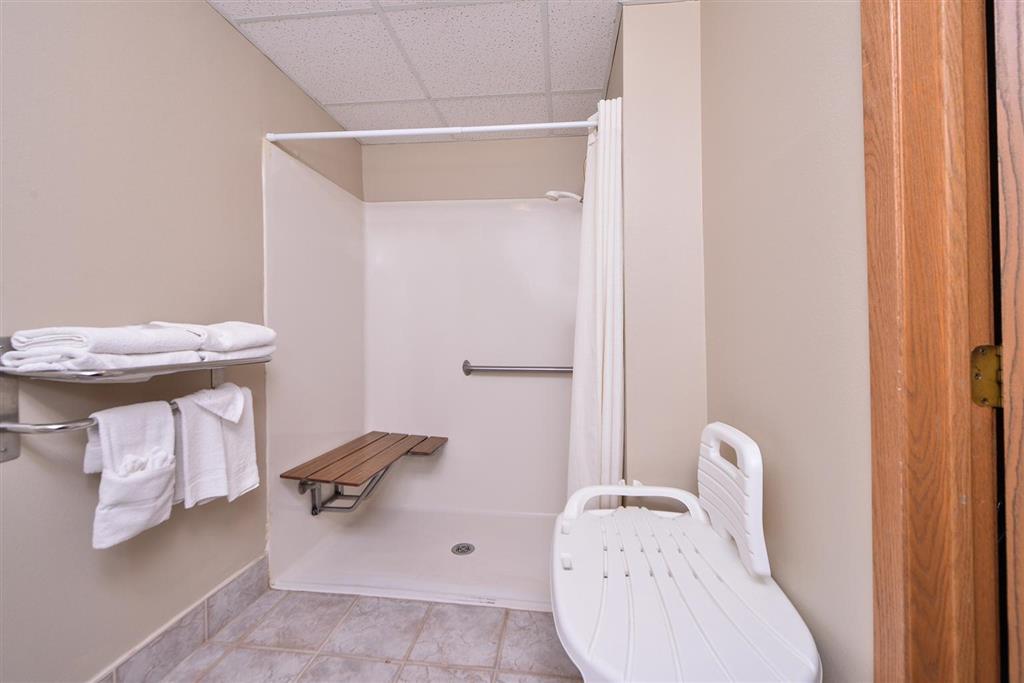 Regency Inn Geneseo Il I-80 Room photo