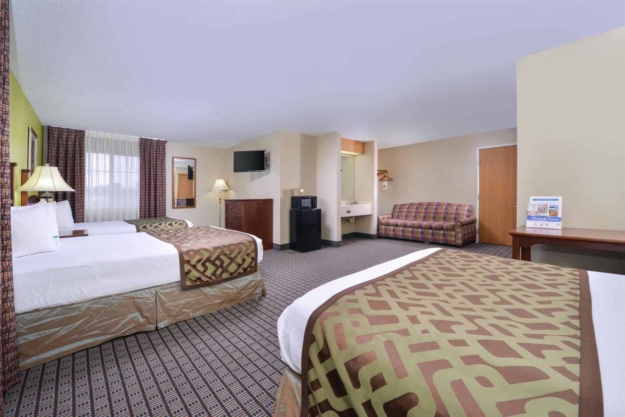 Regency Inn Geneseo Il I-80 Exterior photo
